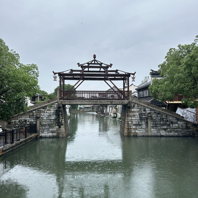 Stunning night lights at Tongli ancient town ✨