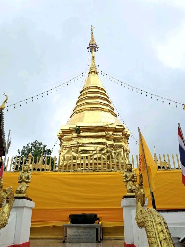 วัดดังสายมู ขอพรหลวงพ่อทันใจ📍วัดพระธาตุดอยคำ