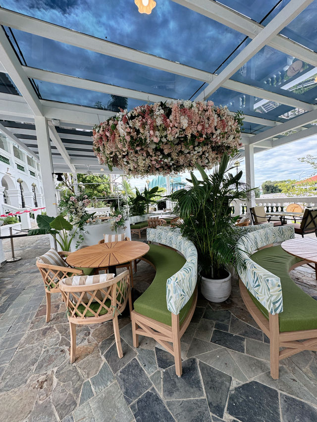 Sentosa Cafe Hidden Pet-Friendly Floral Bungalow Café in Sentosa ‼️🌸🐾🍳🍰 | Trip.com ...