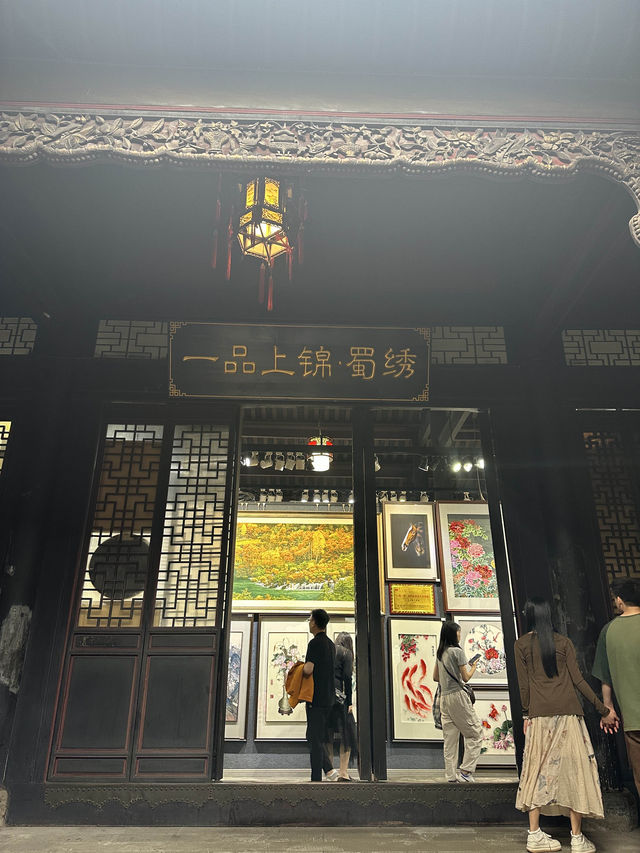 เที่ยวพิพิธภัณฑ์ Huguang ระดับ 5A ในเมืองฉงชิ่ง 