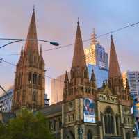 1891년에 지어진 네오고딕 양식의 멜버른 명소 - St Paul's Cathedral