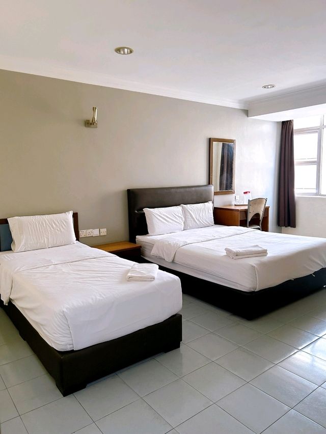 Lee Hotel: A Cozy Stay in Yong Peng