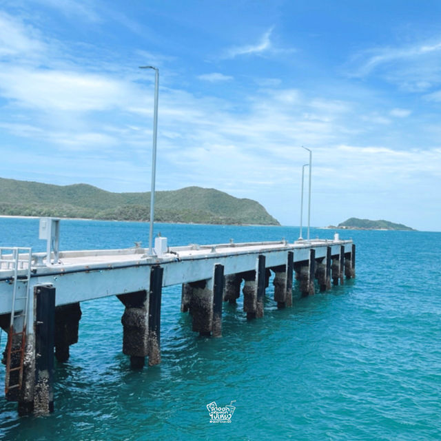 หาดลูกลม เกาะแสมสาร…