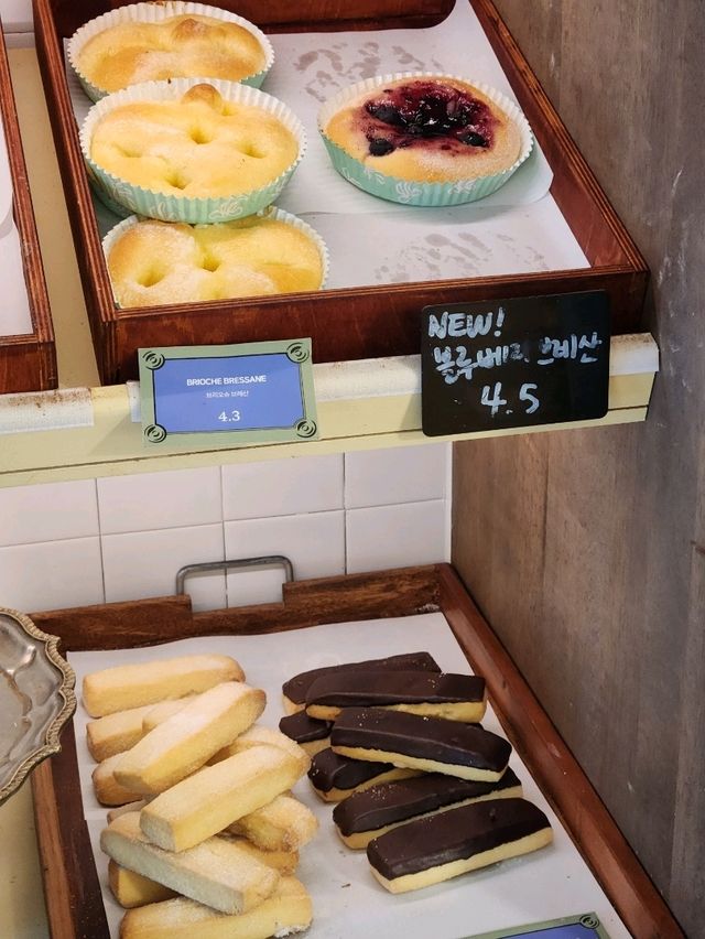 남포동의 다양한 빵을 만날 수 있는 빵맛집, 아치베이커리