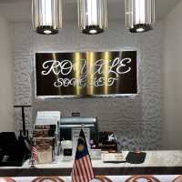 Royale Songket for the finest Halal food in Shah Alam
