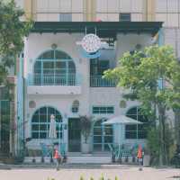 A NEW CAFÉ HAS OPENED IN PIK