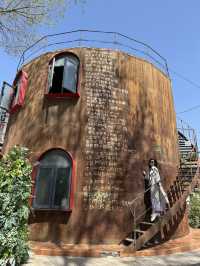 Zhengzhou's Hidden Gem: Explore the Creative Charm of Oil Factory Street