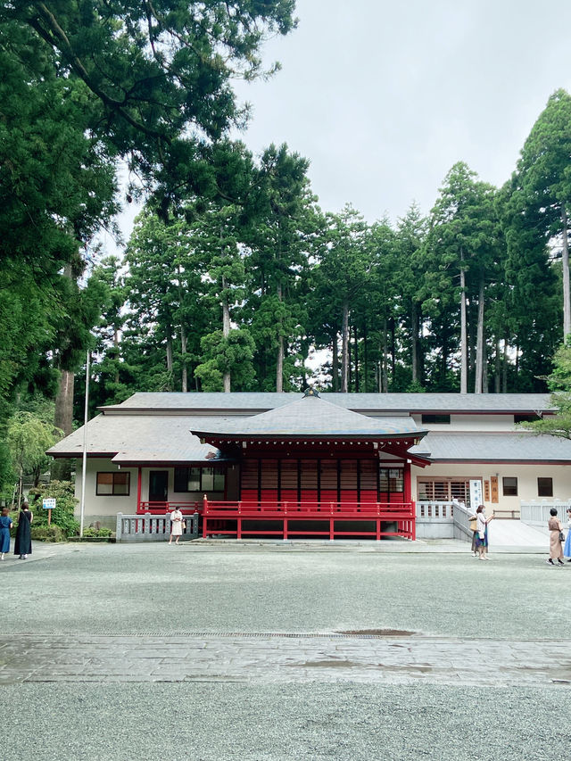 ศาลเจ้าฮาโกเน่ (Hakone Shrine)