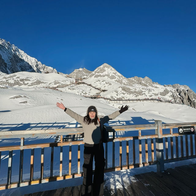 ภูเขาหิมะมังกรหยก Jade dragon snow mountain 🏔️🗻