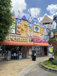 รีวิว Dream World !!