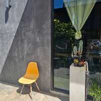 ร้านคาเฟ่แลนด์ดิ้งเดอ   ชุมพร
