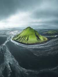 Chasing Magic in the Icelandic Highlands