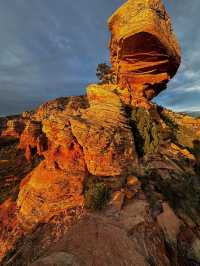 Hiking for Sunrise in Sedona: Not Your Average Wake-Up call📞 