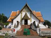 Wat Phumin วัดภูมินทร์ เที่ยวน่าน