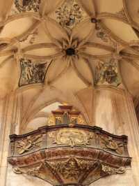 Grace and Grandeur: Discovering St. Barbara's Church in Kutná Hora
