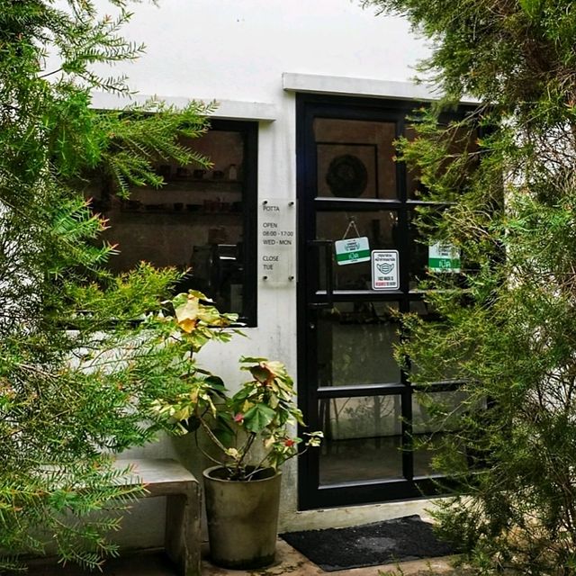 泰國叻丕_Potta_,隱密質感森林系咖啡館