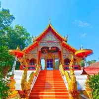 สร้างเมื่อ พ.ศ. 1606 วัดพระยืน เมืองลำพูน