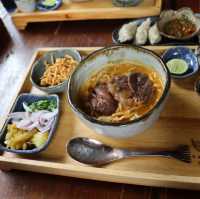 Khao-Sō-i ข้าวโซอิ