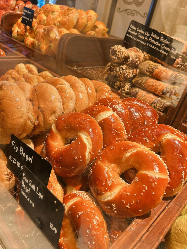 【上海/カフェ】テラス席が可愛いベーカリーカフェ🥐