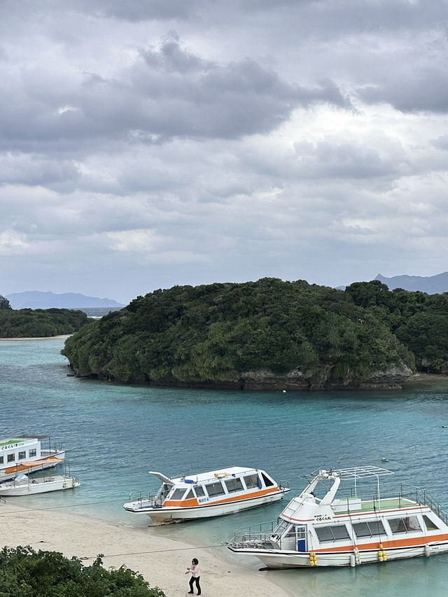 🌊 沖縄の楽園：石垣島・川平湾の絶景 🏝️✨  