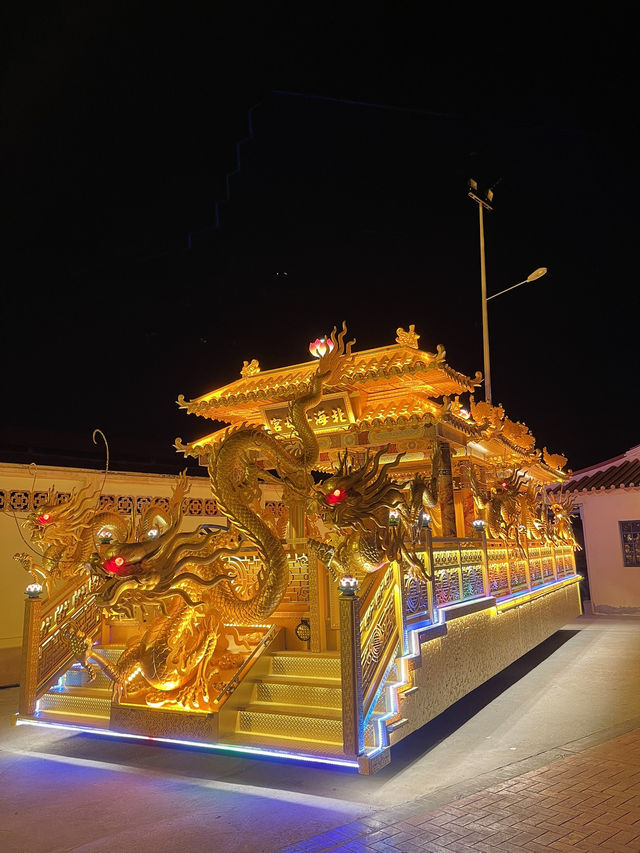 Architectural Splendor: Visiting Beihai Doumu Palace in Butterworth 🏯✨