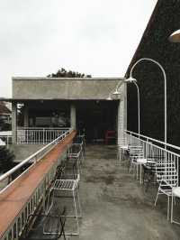 DADIS COFFEE GARDEN