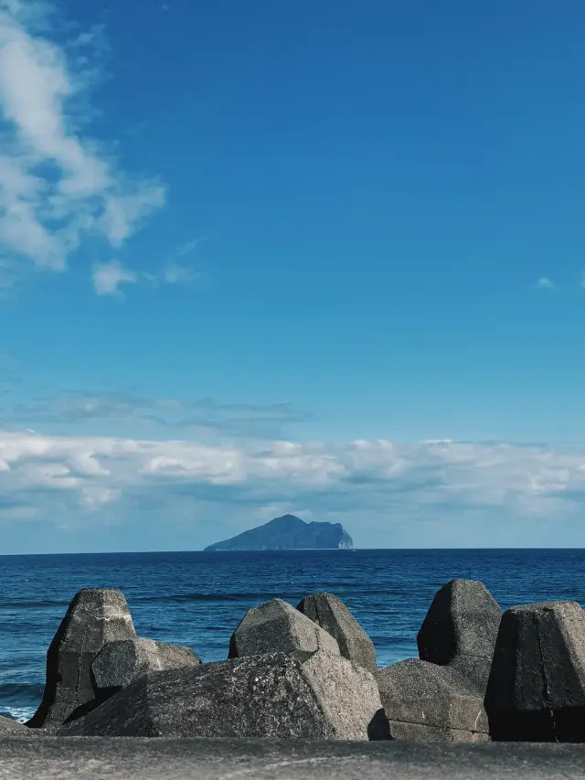 週末小旅行 🚗🌊 來烏石港擁抱大海吧