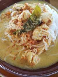 ขนมจีนสะพานหิน ร้านเด็ดภูเก็ต