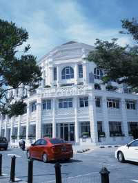 A Day in Penang 🏛️☕🍜 – Heritage Walks & Foodie Delights
