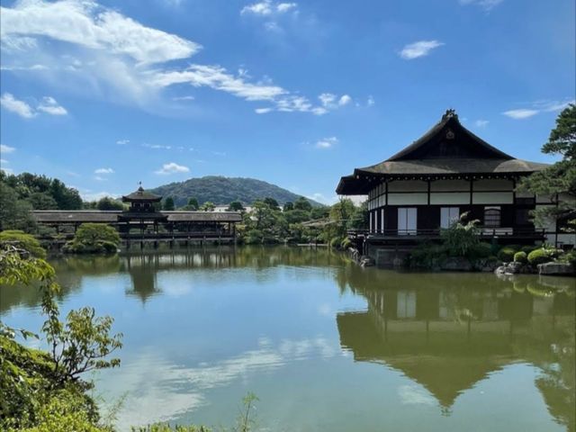 平安神宮，紀念京都建都1100年的雄偉建築！