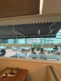 浪漫氣氛圍餐廳戀愛的感覺