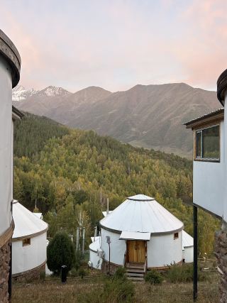 Celebrate in cozy cabins