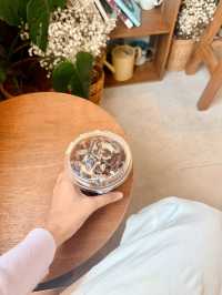 ร้านดอกไม้และคาเฟ่ย่านเมืองชลบุรี