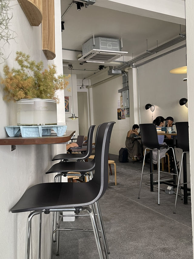 Jeen Coffee Bar (ร้านกาแฟเกร์ๆย่านเยาวราช)