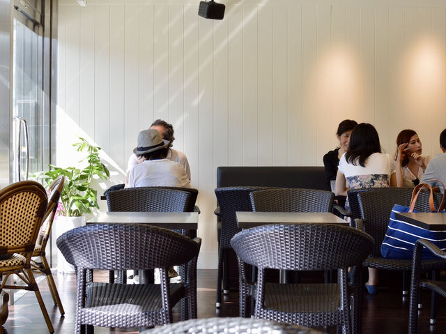 A Taste of Hawaii in Omotesando – Island Vintage Coffee
