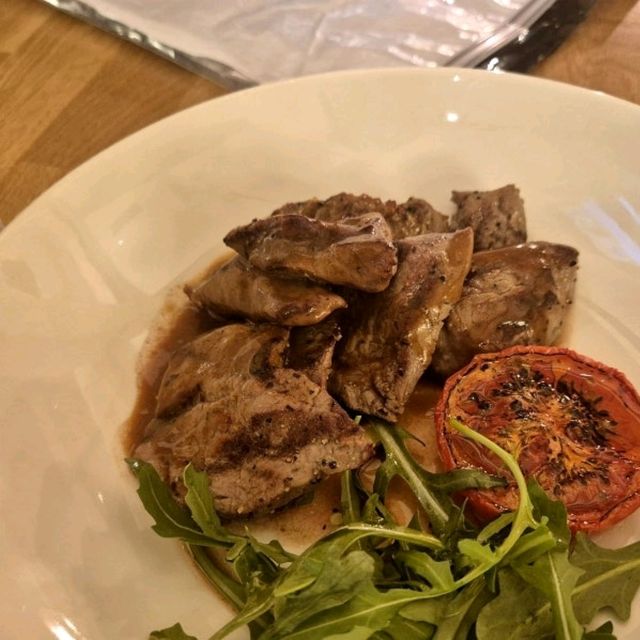 스테이크를 주는 인스파이어리조트 조식 맛집 '가든팜'