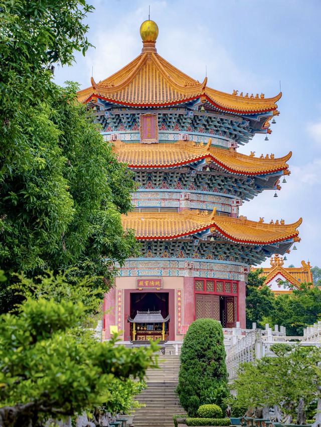 玄門靈境：漫遊圓玄道觀的靜謐時光