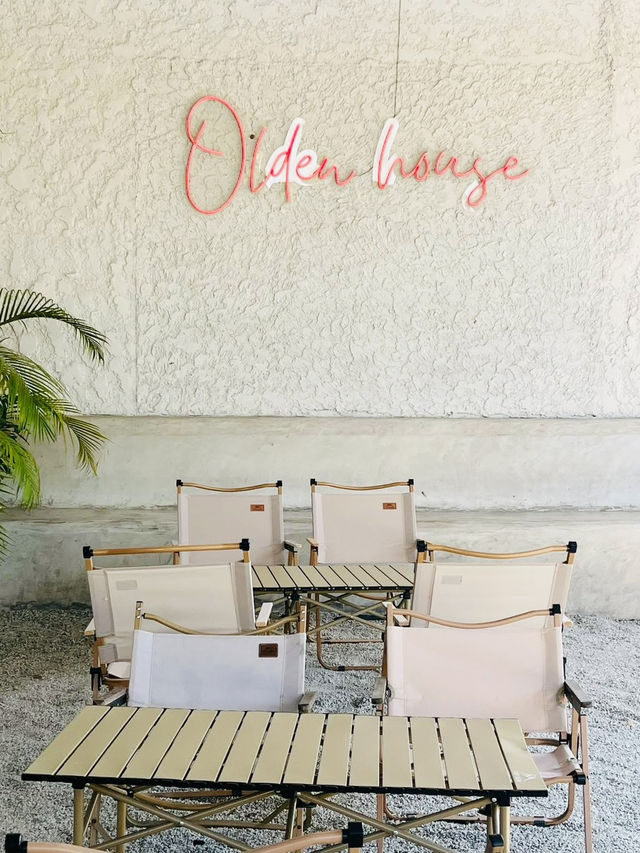 Olden House cafe