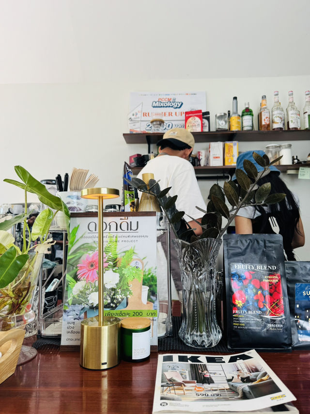Kris Home Project คาเฟ่ฟีลบ้าน บรรยากาศดี พัทลุง