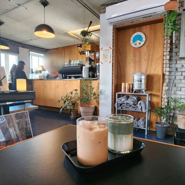 VILLA Cafe Bar