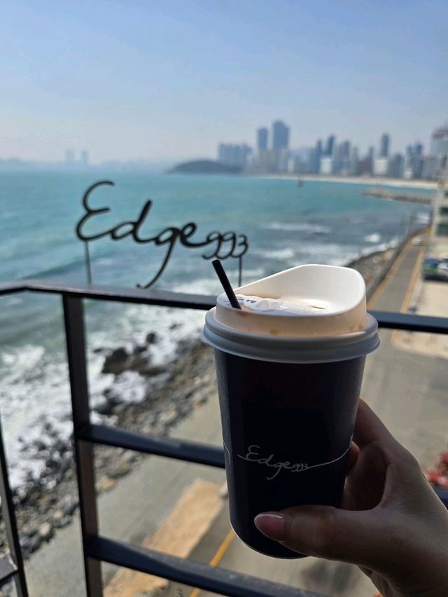 大家來釜山海雲台的超人氣打卡聖地——Edge 993 Cafe