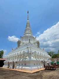 วัดไทยลื้อ วัดพระธาตุถิ่นแถนหลวง แพร่
