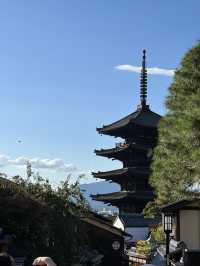Step Back in Time on Ninenzaka Street – Kyoto’s Timeless Treasure