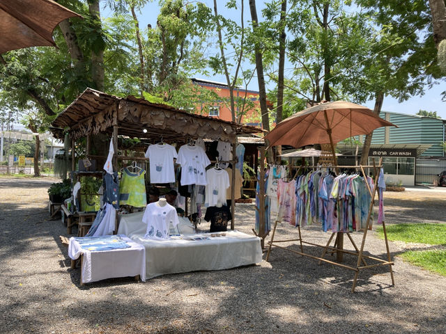 เที่ยวได้ทุกฤดูแบบชิล ๆ “กาดต๋องตึง”