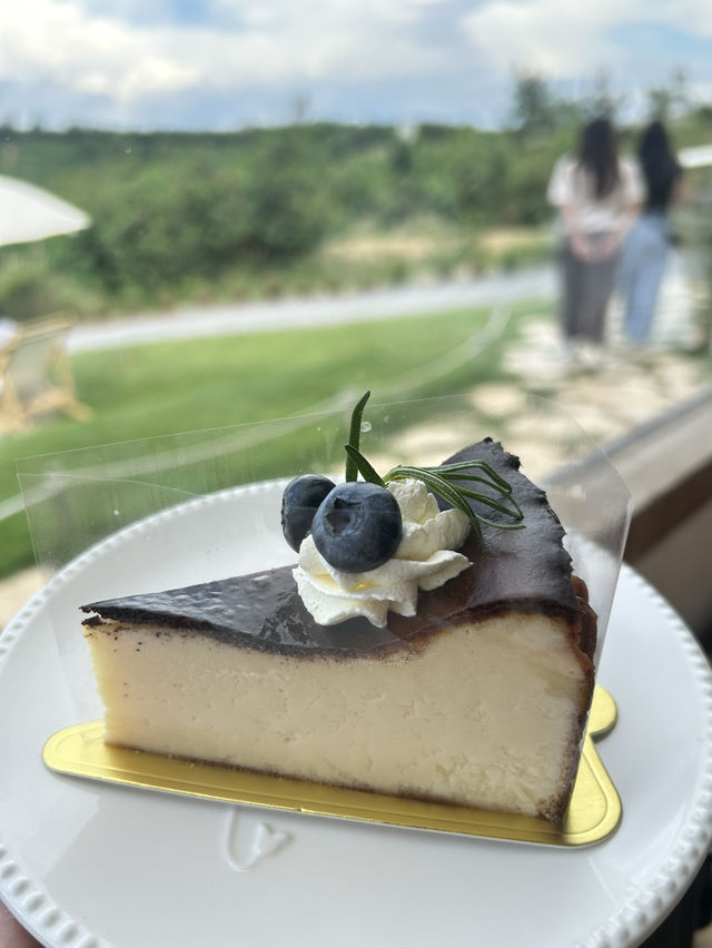 Donghouse cafe เขาใหญ่ 