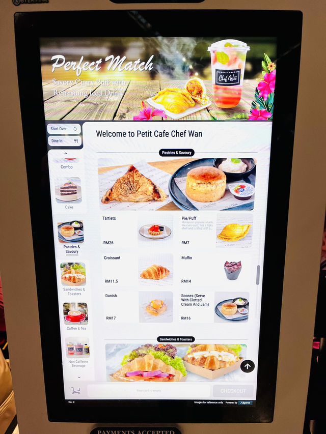 Petit Café Chef Wan: A Must-try Culinary Gem for Travelers 