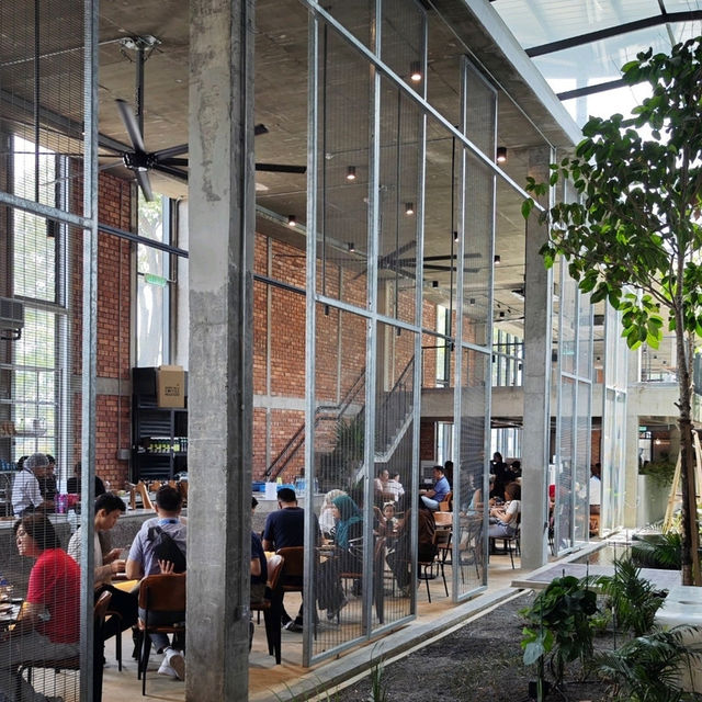 Industrial Chic Bakery and Cafe 