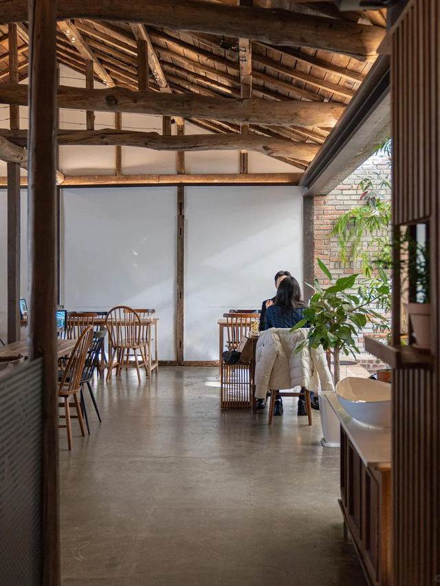 🇰🇷首爾探店｜Verde Coffee｜端午連假走進老屋裡的咖啡香