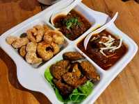 ร้านผาม Paam ร้านที่มีความเป็นพื้นถิ่นผสมสมัยใหม่