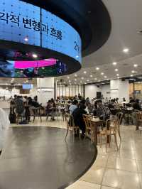 🌿 캠퍼스 속 작은 쉼표, 카페 나무에서의 여유로운 시간